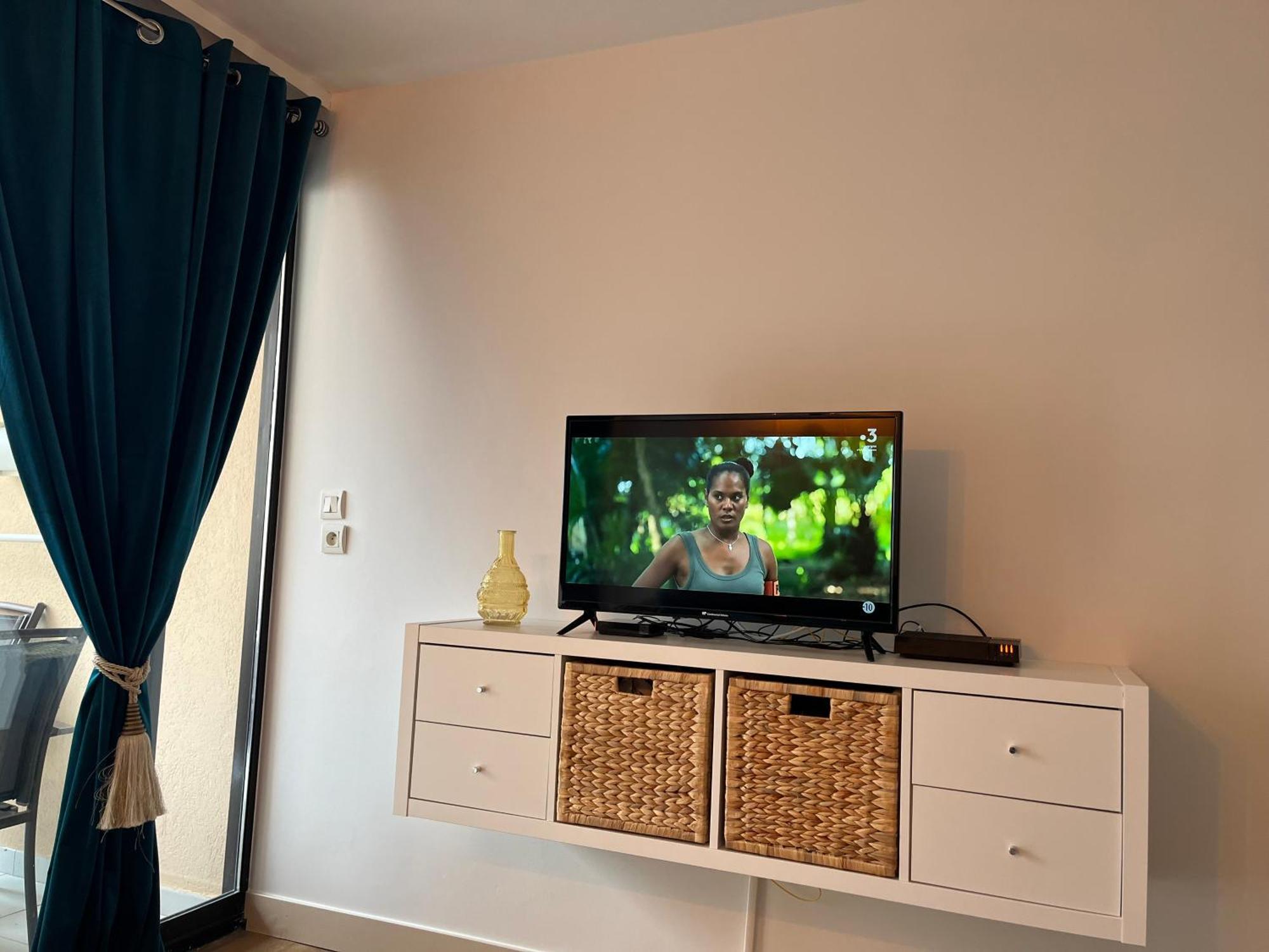 Superbe Appartement Une Chambre Vue Mer Piscine Tennis Cannes Zewnętrze zdjęcie